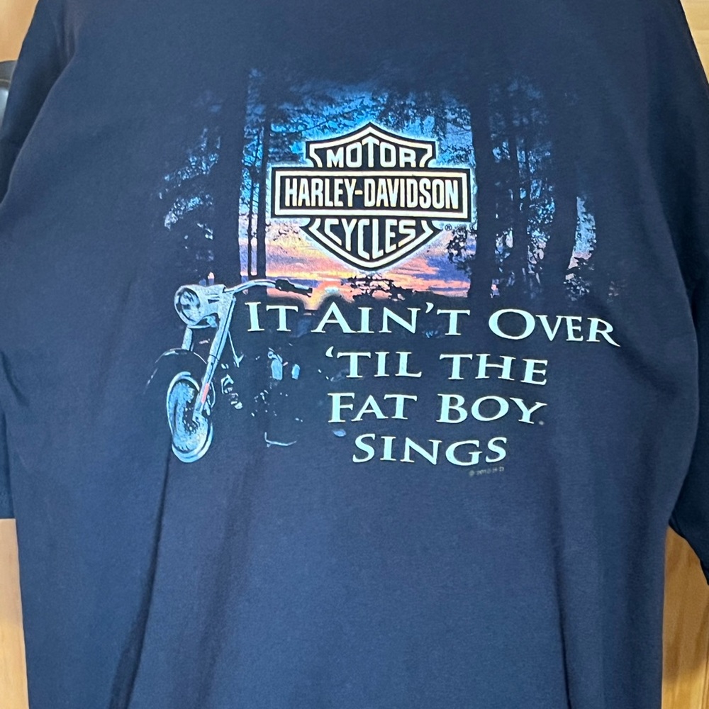 Mens HD t-shirt